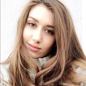 Meet your Posher, Robyrobyn